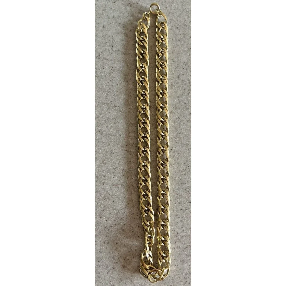Vintage Gold Tone Chunky 18